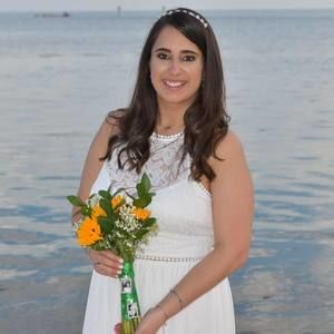 Meet your Posher, Cassandra